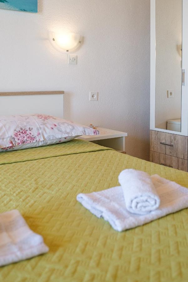 Rooms Sani Brela Exterior photo
